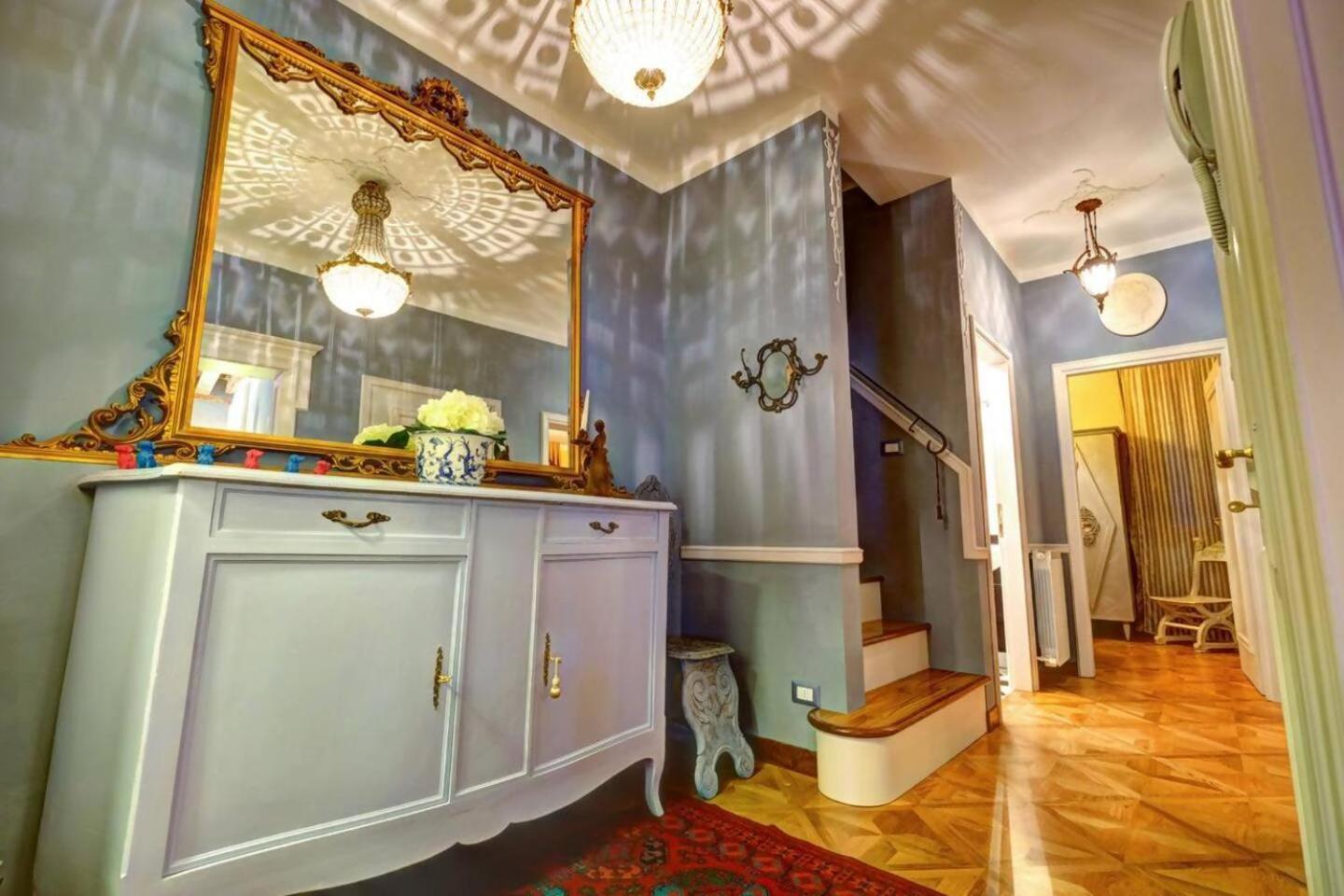 Apartment Campanile Canonica Design House Venedig