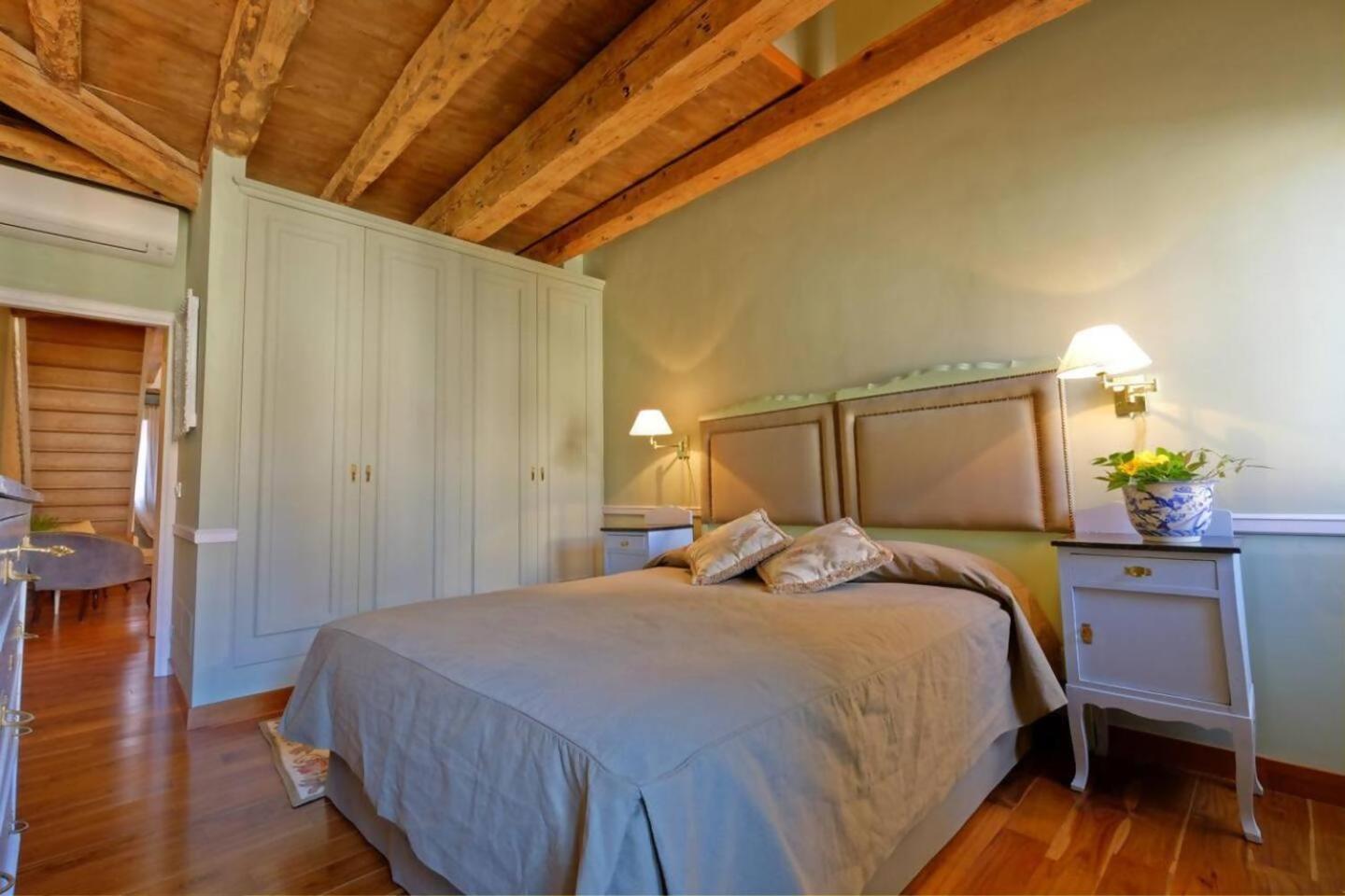 Campanile Canonica Design House Venedig