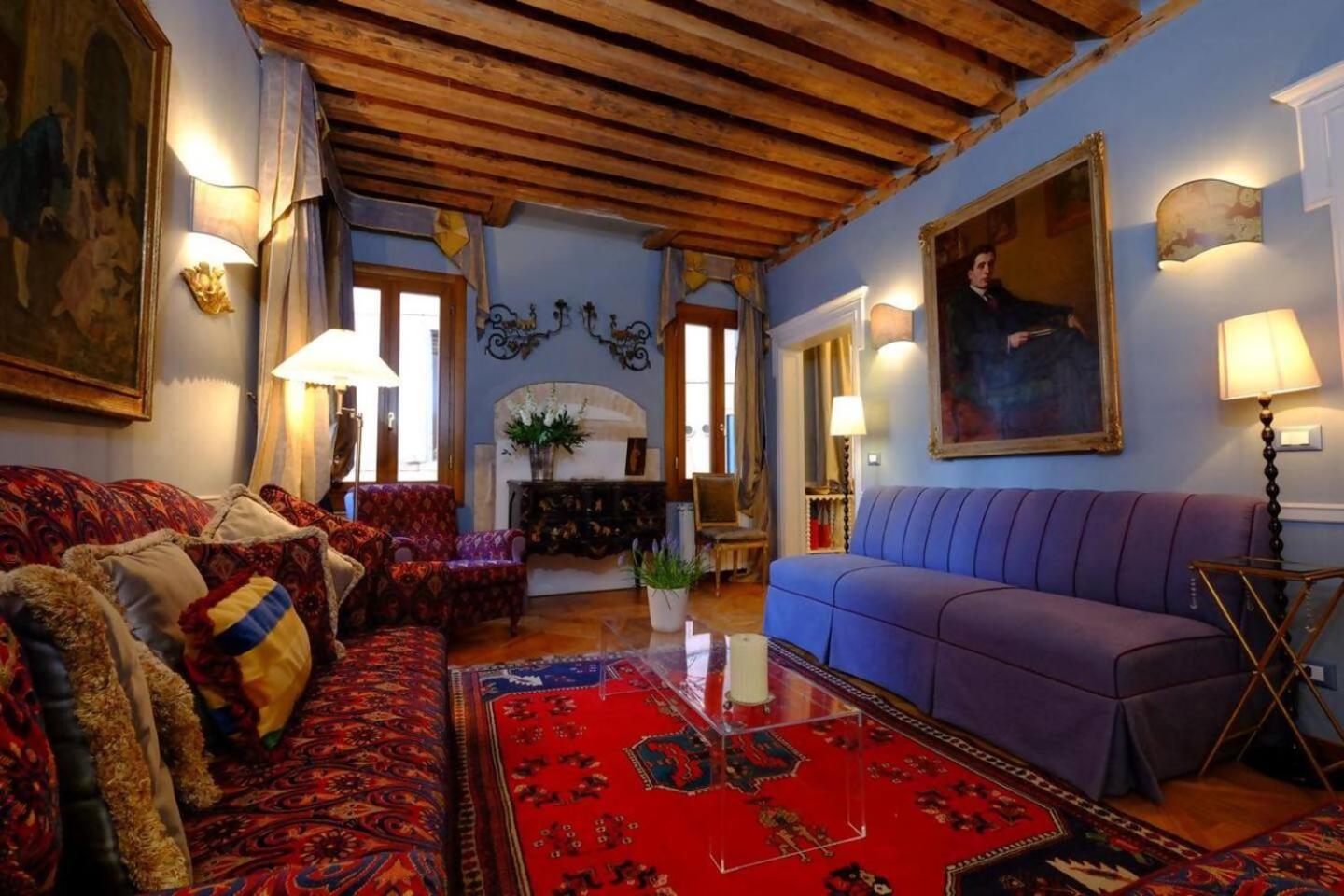 Apartment Campanile Canonica Design House Venedig